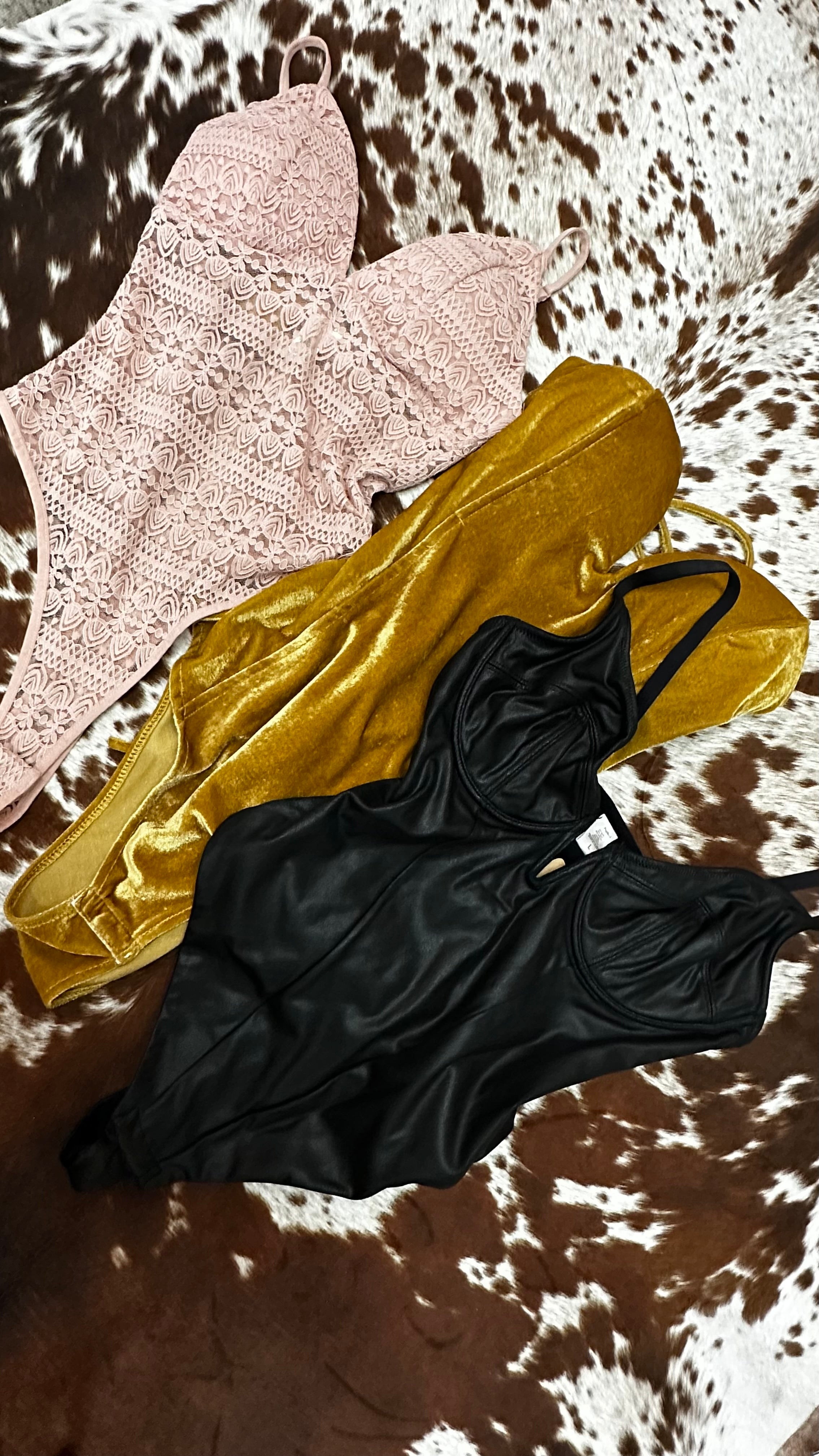 Bodysuits, assorted